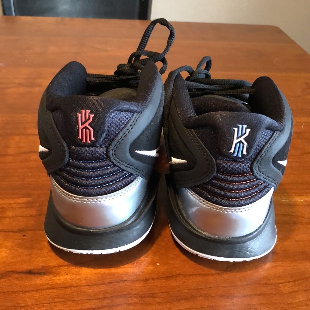 Kyrie infinity used CZ0204-001 - Picture 5 of 9